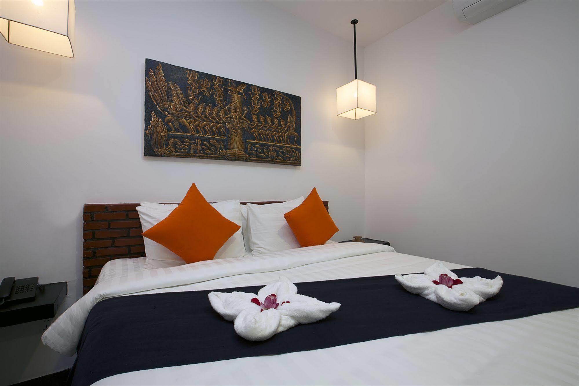 Samatika Villa Boutique Siem Reap Exterior photo